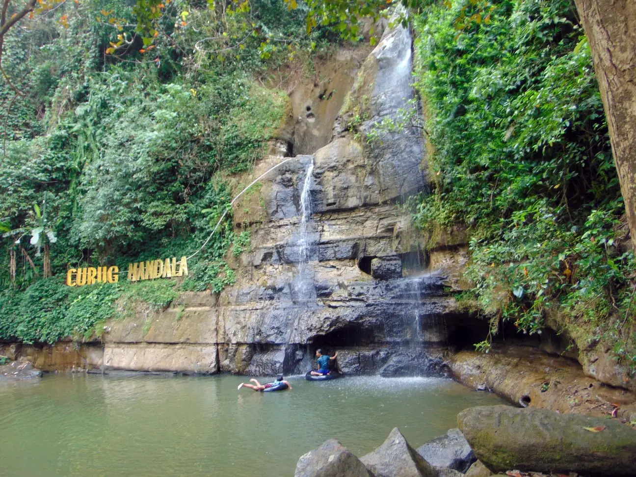 Mandala Travel: Jelajahi Cilacap dengan Hati yang Tenang